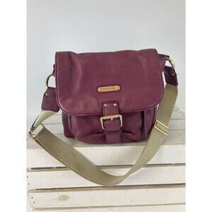 MICHAEL KORS, SMALL PURPLE  LEATHER CROSSBODY BAG (ASIS)